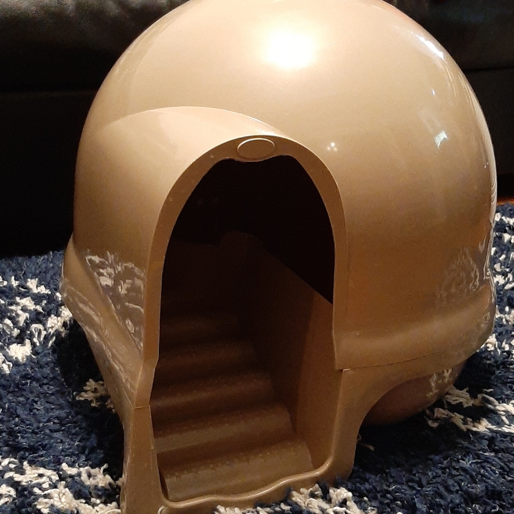 Dome Covered Cat Litter Box